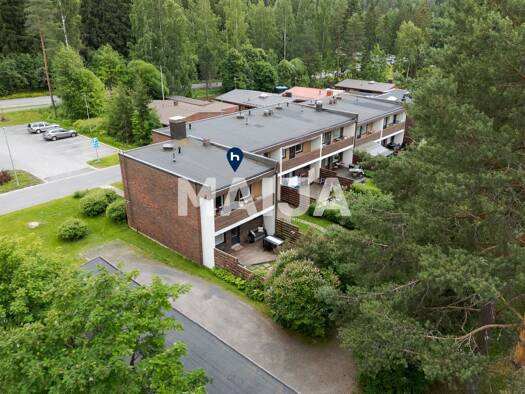Reihenmittelhaus zum Kauf 129.000 € 4 Zimmer 97 m² 1.724 m² Grundstück Saratie 2 Jyväskylä 40250