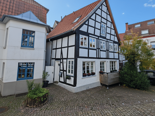 Einfamilienhaus zur Miete 820 € 3 Zimmer 105 m² frei ab sofort Blomberg Blomberg 32825