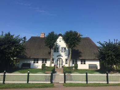 Haus zur Miete 2.650 € 2,5 Zimmer 70 m² Wenningstedt Wenningstedt-Braderup (Sylt) 25996