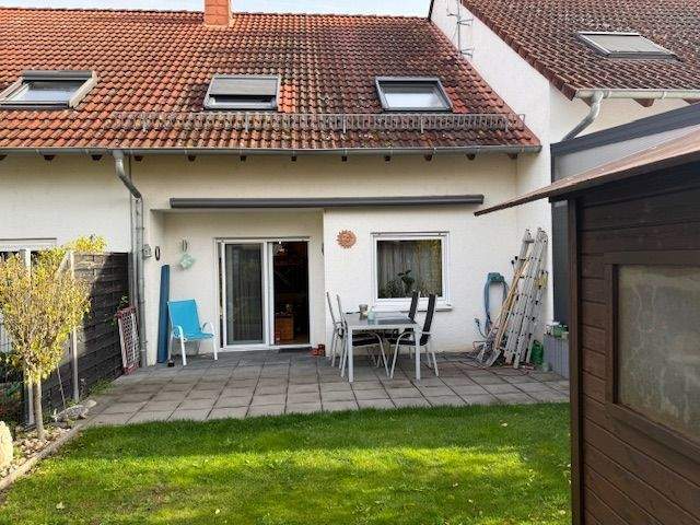 Immobilie in Westhofen - Gepflegtes Reihenhaus für die junge Familie - Bild 0