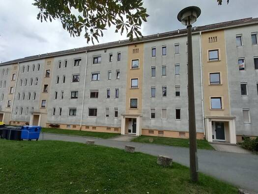 Wohnung zur Miete 307 € 2 Zimmer 51,3 m² EG frei ab sofort Karl-Liebknecht-Siedlung 51 Crimmitschau 08451