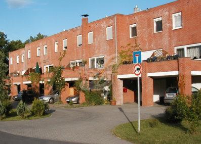 Reihenmittelhaus zum Kauf 220.000 € 4 Zimmer 106 m²<br/>Wohnfläche 430 m²<br/>Grundstück Kienberg Nauen 14641