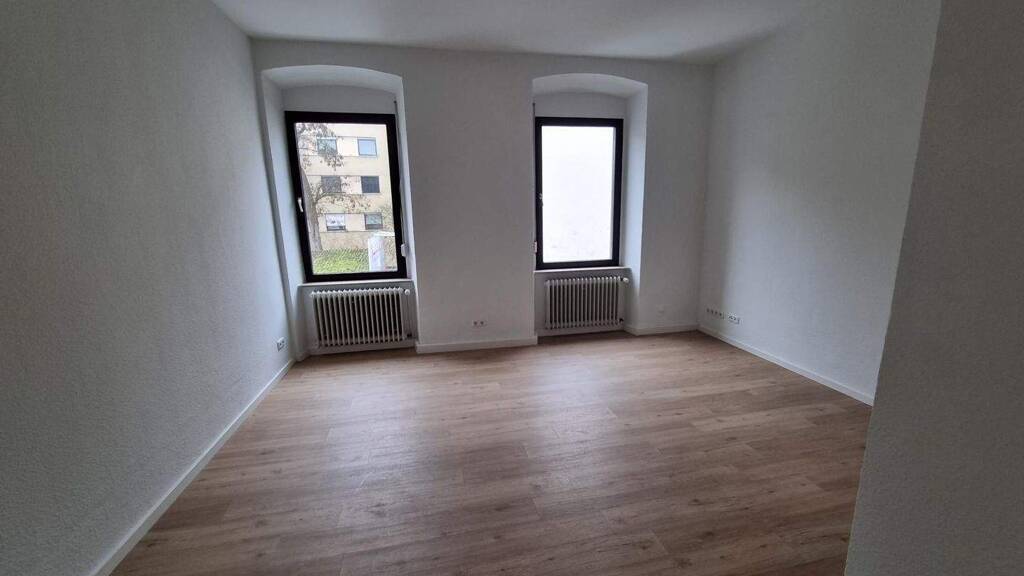 Wohnung zur Miete 650 € 3 Zimmer 68,4 m² 1. Geschoss frei ab 15.03.2026 Südallee 36 Innenstadt Trier 54290