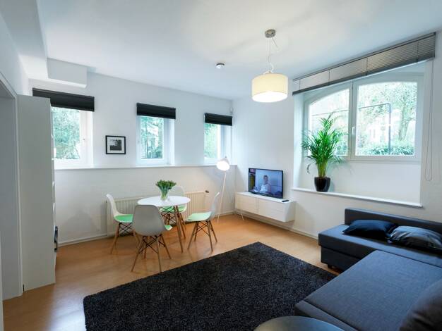 Wohnung zur Miete Wohnen auf Zeit 1.490 € 2 Zimmer 50 m² frei ab 01.06.2026 Lindenthal Köln 50935