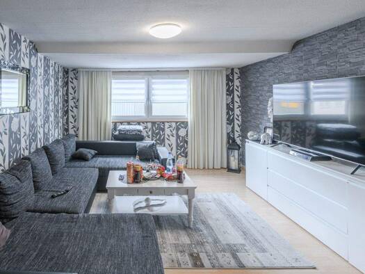 Wohnung zur Miete 800 € 5 Zimmer 120 m² frei ab sofort Schwenningen Villingen-Schwenningen 78054