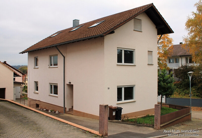 Mehrfamilienhaus zum Kauf 9 Zimmer 162 m²<br/>Wohnfläche 508 m²<br/>Grundstück Berwanger Weg 20 Ittlingen 74930