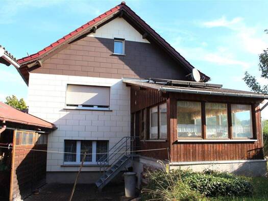 Einfamilienhaus zum Kauf 195.000 € 6 Zimmer 150 m² 1.640 m² Grundstück Frauendorf Frohburg 04654