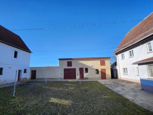 Bauernhaus zum Kauf 139.000 € 8 Zimmer 199 m² 2.584 m² Grundstück frei ab sofort Wolftitzer Straße 6 Streitwald Frohburg 04654