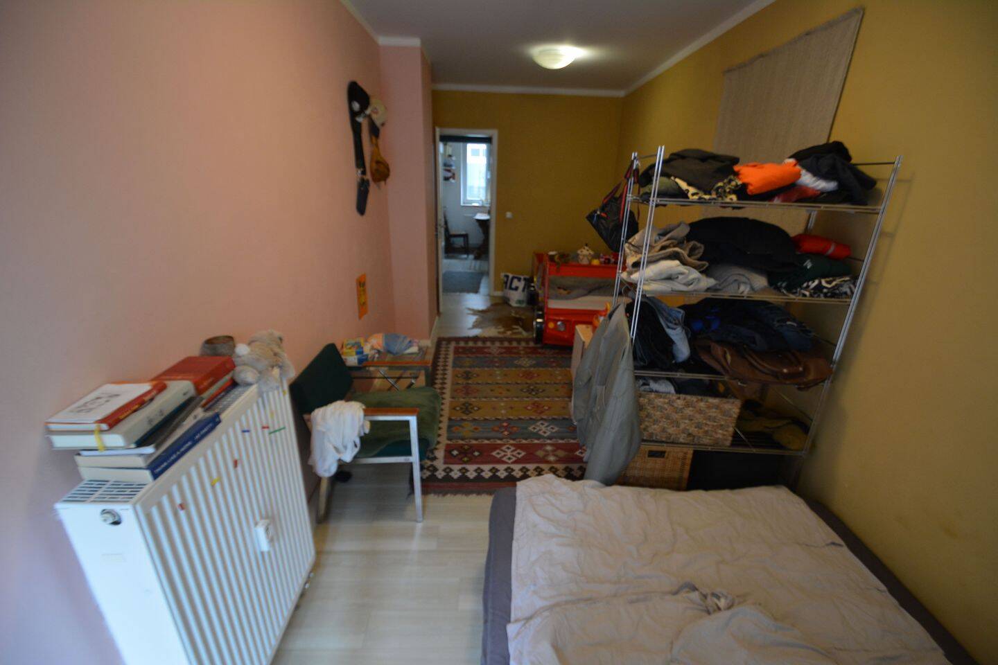 Großzügiges 1-Zimmer-Apartment mit Tageslichtbad und EBK im Herzen der Regensburger Altstadt – Wollwirkergasse 5, 93047 Regensburg – Vorschaubild 10