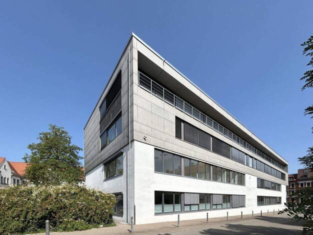 Büro zur Miete provisionsfrei 2.200 € 8 Zimmer Weststadt Ulm 89077