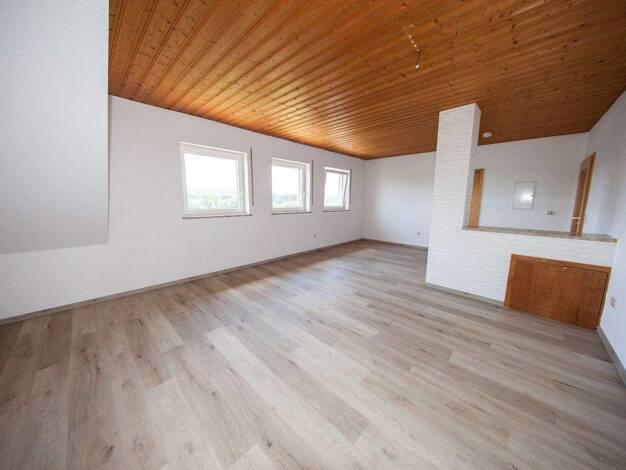 Wohnung zum Kauf 125.000 € 3 Zimmer 65,5 m² 1. Geschoss frei ab sofort Rodach Bad Rodach 96476