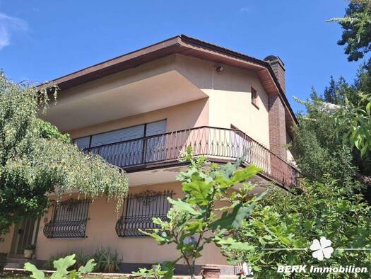 Einfamilienhaus zum Kauf 489.000 € 7 Zimmer 152 m² 799 m² Grundstück Röllfeld Klingenberg am Main / Röllfeld 63911