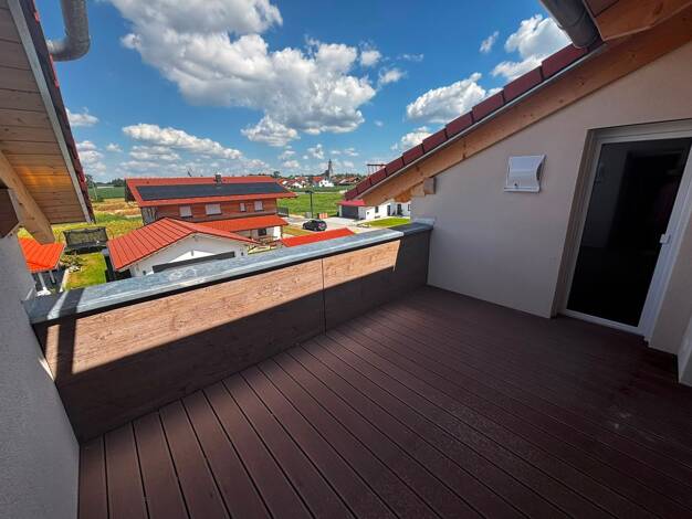 Wohnung zur Miete - Erstbezug 1.070 € 2 Zimmer 86,5 m² 3 Geschosse frei ab sofort Mankham Feichten an der Alz 84550