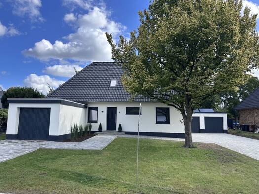 Einfamilienhaus zum Kauf provisionsfrei 499.000 € 7 Zimmer 177 m² 944 m² Grundstück Heiligenrode Stuhr 28816