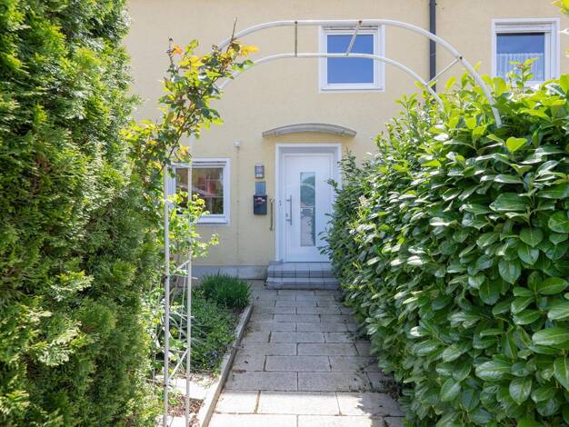 Reihenendhaus zum Kauf 895.000 € 6 Zimmer 153 m² 377 m² Grundstück Trudering-Riem München 81827