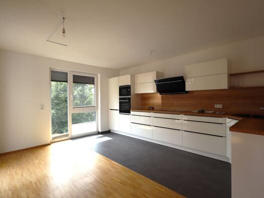 Wohnung zum Kauf 340.000 € 3 Zimmer 84 m² frei ab sofort Homburg Homburg 66424
