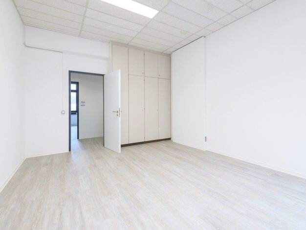 Bürofläche zur Miete 661 € 27,7 m² Bürofläche Katzwanger Straße 150 Gibitzenhof Nürnberg 90461