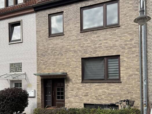 Mehrfamilienhaus zum Kauf als Kapitalanlage geeignet 249.000 € 6 Zimmer 129,7 m² 166 m² Grundstück Westend Bremen 28217