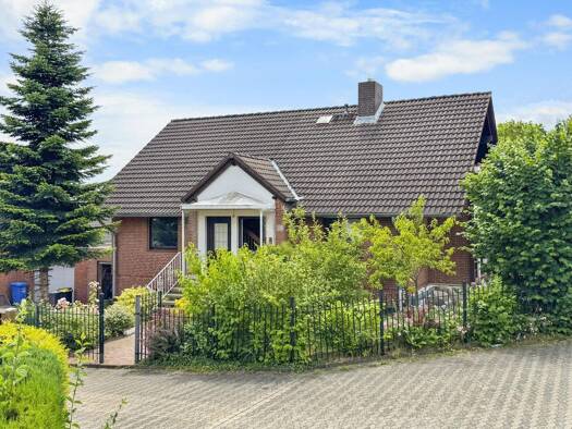 Einfamilienhaus zum Kauf 449.000 € 5 Zimmer 149,7 m² 519 m² Grundstück Himmelsthür Hildesheim 31137