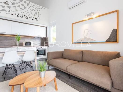 Wohnung zur Miete 1.100 € 2 Zimmer 91 m² 4. Geschoss Mimice Omiš
