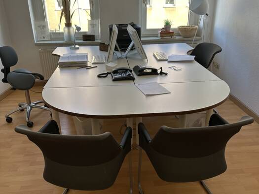 Bürofläche zur Miete provisionsfrei 500 € 1 Zimmer 21,8 m² Bürofläche Lützen Lützen 06686