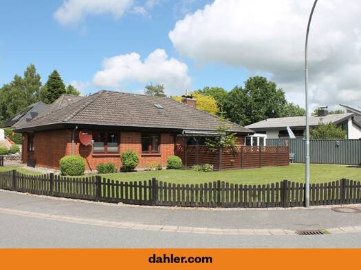 Bungalow zum Kauf 220.000 € 5 Zimmer 119 m² 579 m² Grundstück Breklum 25821