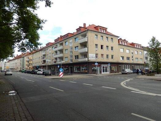 Wohnung zur Miete 725 € 4 Zimmer 85,2 m² 3. Geschoss frei ab 15.11.2025 Wilhelmstr. 89 Innenstadt Braunschweig 38100