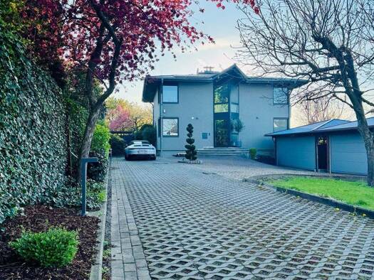 Villa zum Kauf provisionsfrei 975.000 € 5 Zimmer 210 m² 1.838 m² Grundstück frei ab sofort Innenstadt Bad Oeynhausen 32545