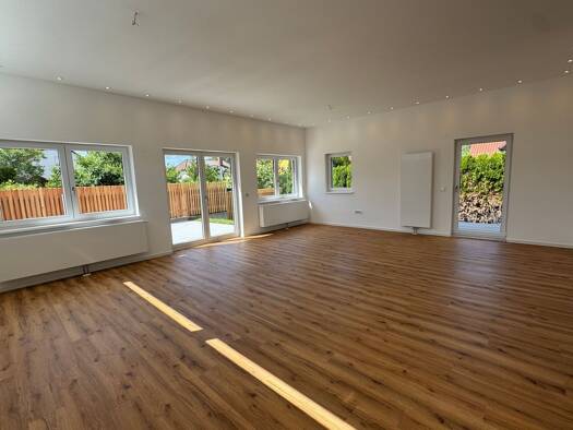 Terrassenwohnung zur Miete 2.080 € 5 Zimmer 181 m² frei ab sofort Mooslohe Weiden in der Oberpfalz 92637
