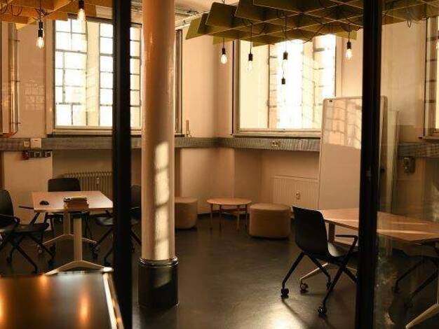 Bürofläche zur Miete provisionsfrei 85 € 38 m² Bürofläche Durmersheimer Straße Grünwinkel Karlsruhe 76185