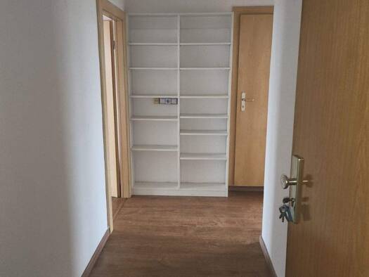 Wohnung zur Miete 345 € 4 Zimmer 68,3 m² 4. Geschoss frei ab sofort Außenring 19 Thurm Mülsen 08132