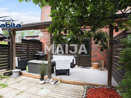 Reihenmittelhaus zum Kauf 109.000 € 3 Zimmer 73 m² 2.703,6 m² Grundstück Touvitie 31 Kuopio 70460