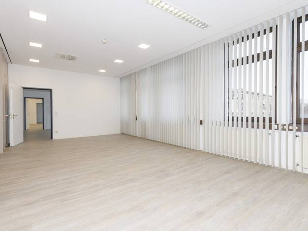 Bürofläche zur Miete 6,99 € 182,6 m² Bürofläche Katzwanger Straße 150 Gibitzenhof Nürnberg 90461