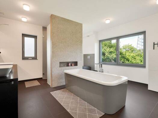 Einfamilienhaus zum Kauf - Erstbezug 897.000 € 5 Zimmer 138 m² 626 m² Grundstück Weißensee Berlin / Alt-Hohenschönhausen 13088