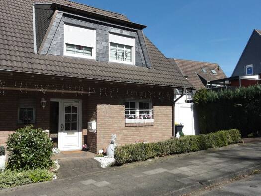Doppelhaushälfte zum Kauf 398.000 € 5 Zimmer 130 m² 206 m² Grundstück Siedlung Waldschule Eschweiler 52249