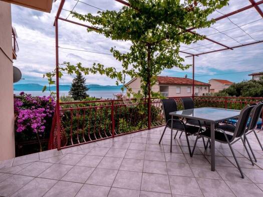 Haus zum Kauf 435.000 € 7 Zimmer 192 m² Gradac