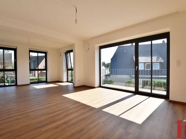 Wohnung zur Miete - Erstbezug 1.180 € 3 Zimmer 98,6 m² 1. Geschoss frei ab sofort Diepholz 49356