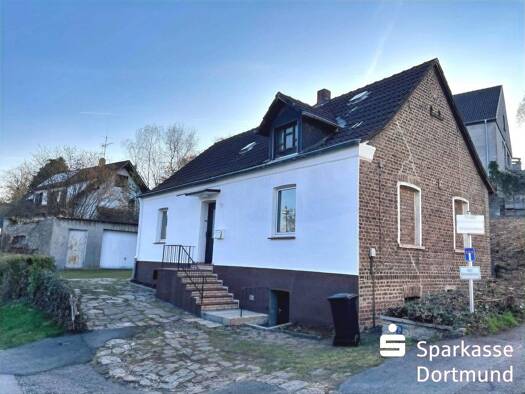 Einfamilienhaus zum Kauf 239.000 € 4,5 Zimmer 105 m² 760 m² Grundstück frei ab sofort Berghofen Dortmund 44267