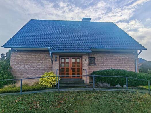 Einfamilienhaus zum Kauf 485.000 € 8 Zimmer 169,4 m² 571 m² Grundstück Im Wiesengrund 8 Xanten 46509