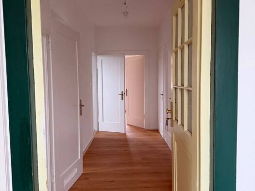 Wohnung zur Miete 930 € 3 Zimmer 97 m² frei ab sofort Eisenach 99817