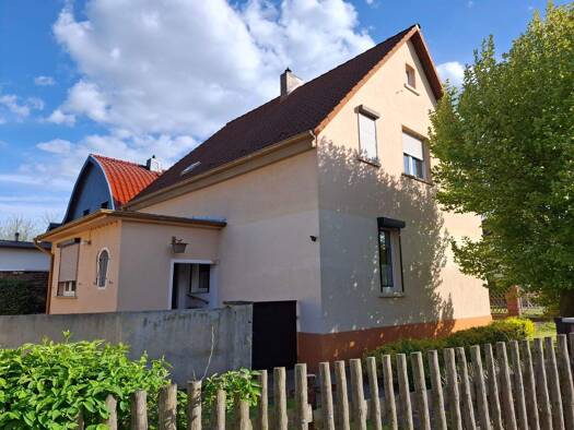 Einfamilienhaus zum Kauf 40.000 € 4 Zimmer 110 m² 460 m² Grundstück frei ab sofort Anger 3 Großörner Mansfeld 06343