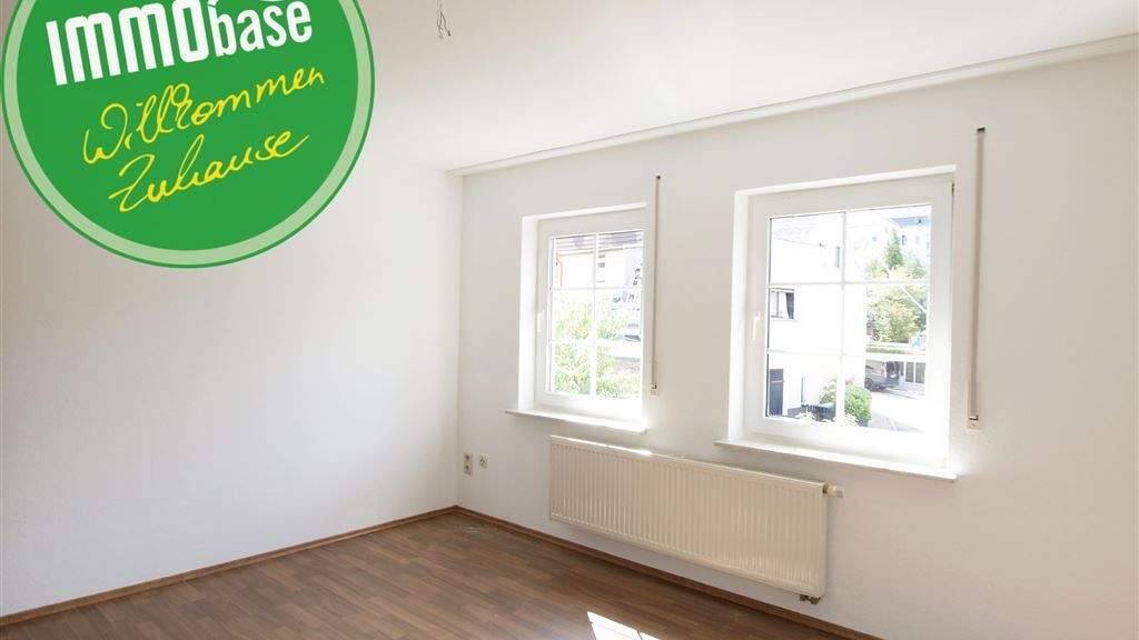 Wohnung zur Miete 335 € 2 Zimmer 54 m² 1. Geschoss frei ab sofort Frankenberg 09669