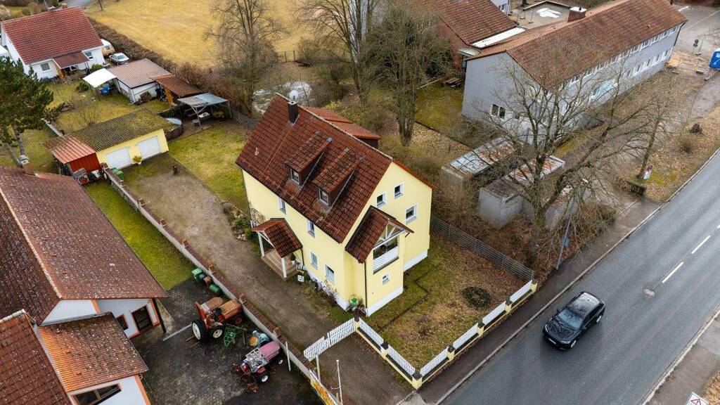 Mehrfamilienhaus zum Kauf 397.000 € 8 Zimmer 207 m² 745 m² Grundstück Wassermungenau Abenberg 91183