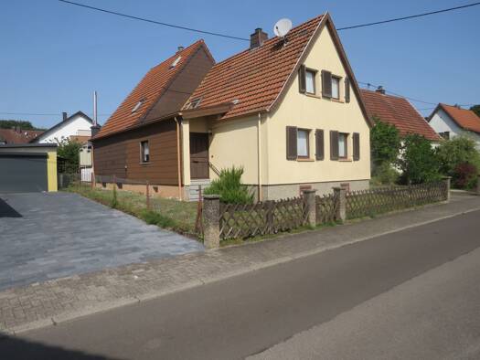 Einfamilienhaus zum Kauf 298.000 € 200 m² 650 m² Grundstück frei ab sofort Furpach Neunkirchen 66539