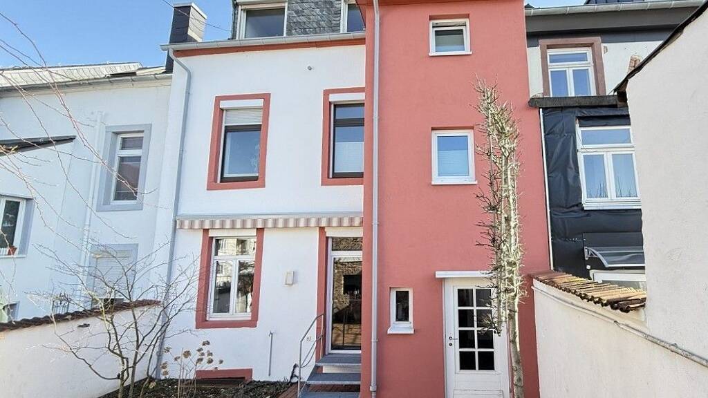Reihenmittelhaus zum Kauf 520.000 € 8 Zimmer 150 m² 160 m² Grundstück Trier-Süd 54290