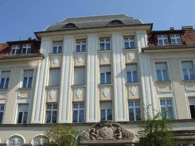 Wohnung zur Miete 315 € 2 Zimmer 42,6 m² frei ab sofort Hohe Straße 22 Innenstadt Riesa 01587