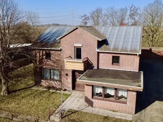 Einfamilienhaus zum Kauf 195.000 € 10 Zimmer 238,5 m² 1.142 m² Grundstück Thalingburen Nordermeldorf 25704