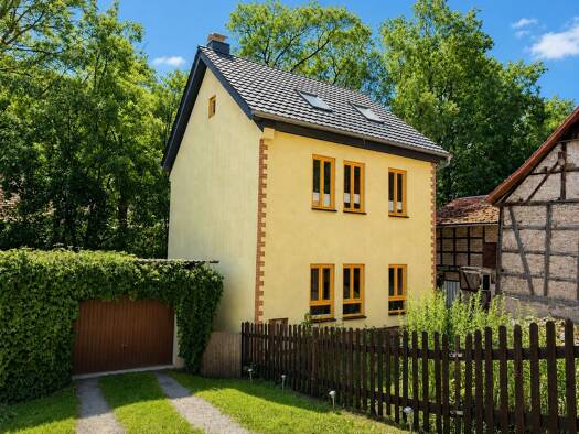 Einfamilienhaus zum Kauf 195.000 € 5 Zimmer 140 m² 272 m² Grundstück Frankenhain 99330