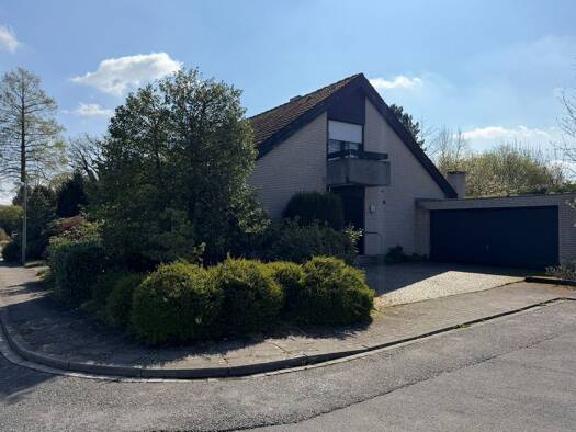 Haus zum Kauf 525.000 € 6 Zimmer 205 m² 748 m² Grundstück Weststadt Osnabrück 49078