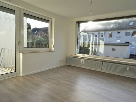 Wohnung zur Miete 775 € 3 Zimmer 75 m² EG frei ab 01.11.2026 Eichelkamp Mitte-West 38440